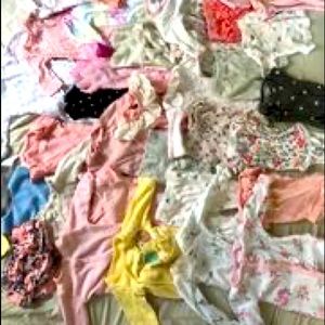 Premature baby clothes